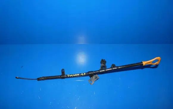 Hyundai Tucson TL Oil level dip stick 