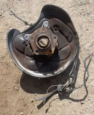 Audi Q7 4M Rear wheel hub 4M0505432Q 091015 2018441M