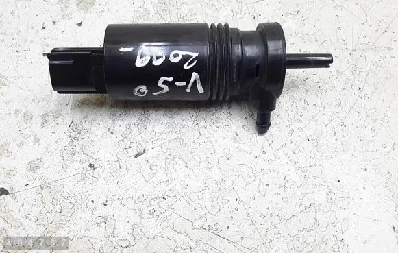 Volvo V50 Windscreen/windshield washer pump 1012353