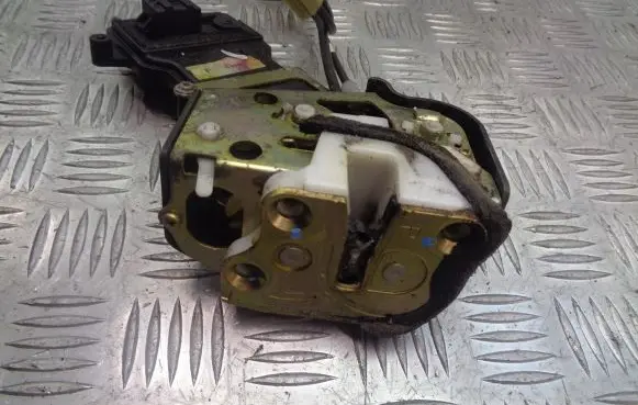 Mazda 6 Rear door lock
