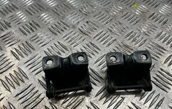 Subaru Outback Front door hinge set 