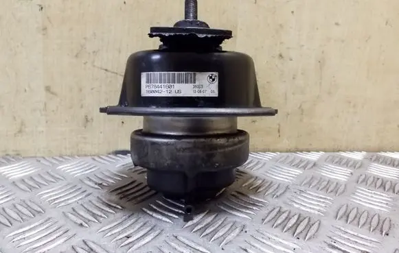 BMW X5 E70 Engine mount bracket P678441601