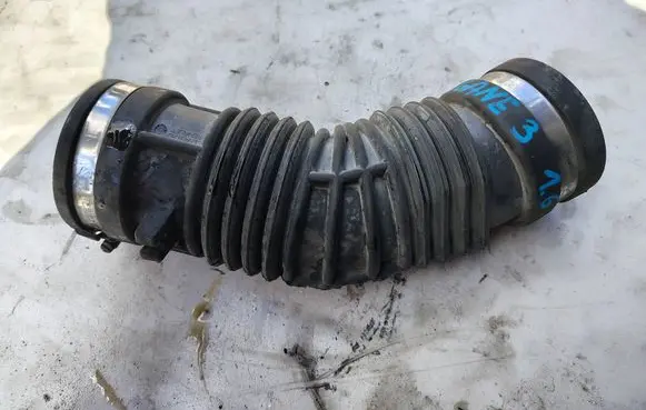 Renault Megane III Air intake hose/pipe 165751903R