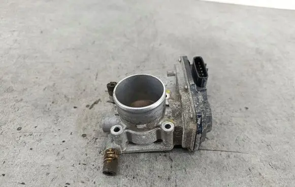 Suzuki Alto Throttle body valve 83K0
