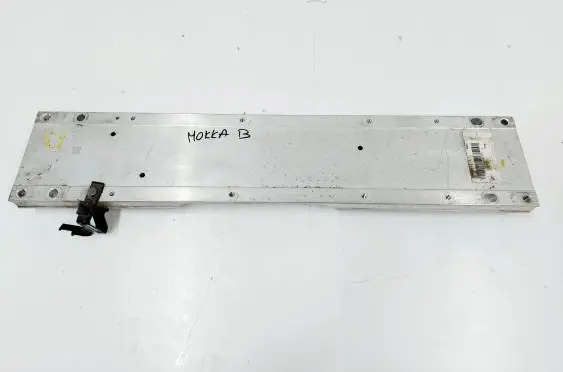Opel Mokka B Engine mount bracket 9826322080