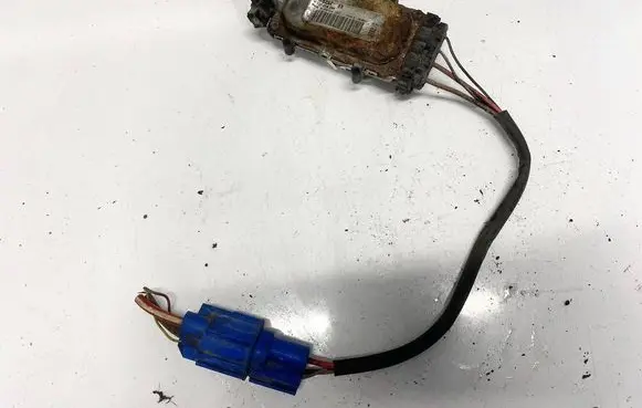 Coolant fan relay