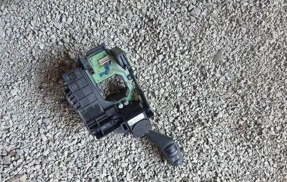 Ford Mondeo Mk III Wiper turn signal indicator stalk/switch 6G9T13N064