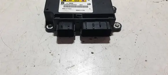Opel Meriva B Airbag control unit/module 13576859 AS6859EL04960864 SDM101204
