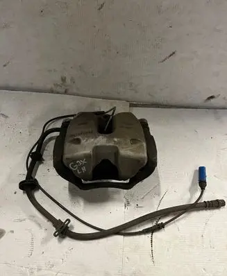 BMW 5 G30 G31 Front brake caliper 34106872799