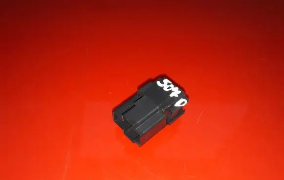 Nissan Qashqai Other relay 252309F915 5145B2