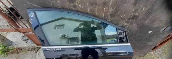 Ford Focus Front door