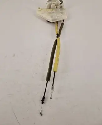 Mazda 2 Front door lock