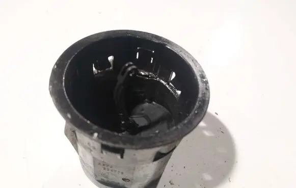 Dash center air vent grill