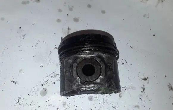 Honda Accord Piston 142