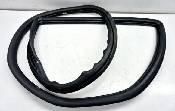 Volvo S70 V70 V70 XC Rubber seal rear door 