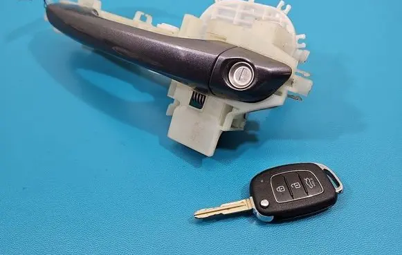 Hyundai Elantra VI Front door exterior handle 92600-03100 IMPRK1538915
