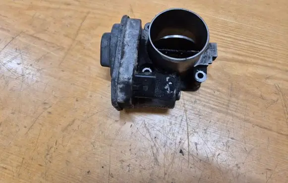 Dodge Nitro Throttle valve