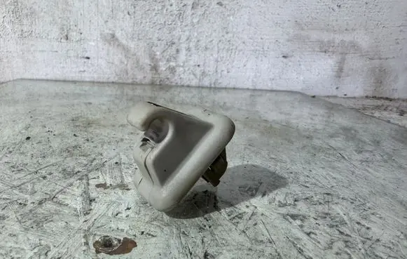 Volvo XC90 Sun visor clip/hook/bracket 3572