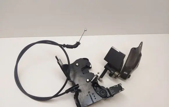 Mercedes-Benz E W212 Seat back rest lock catch A2129200176 A2129209100