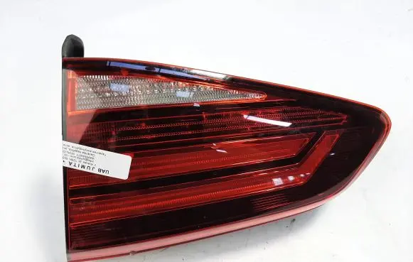 Volkswagen Golf VII Tailgate rear/tail lights 5G0945094AG
