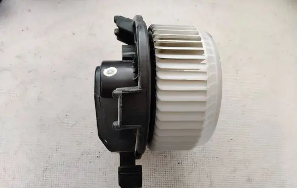 Ford Edge II Interior heater climate box assembly housing AY2727006220