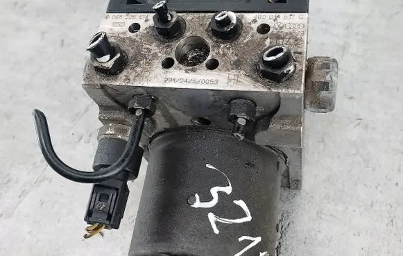Volkswagen PASSAT B5.5 ABS Pump