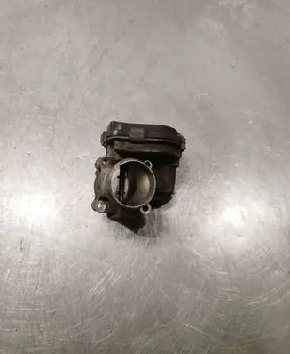 Peugeot 208 Throttle valve 9673534480