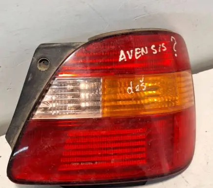 Toyota Avensis T220 Rear/tail lights 5312203 7443 R1260