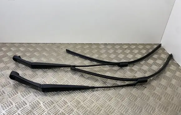 Cupra Born Front wiper blade arm 10A955410 10A955409