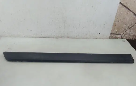 Citroen Nemo Front door trim (molding) 1308832070