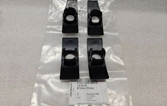 Volkswagen PASSAT B7 Front parking sensor holder (PDC) 3AE998490 3ae919491 3ae919492a