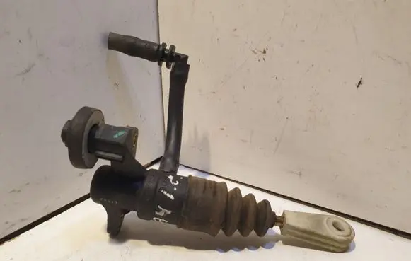 Audi A4 S4 B5 8D Clutch master cylinder 8E1721401