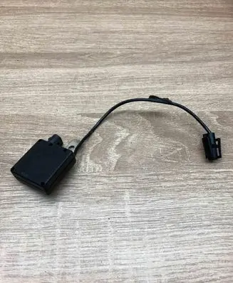 BMW X5 E53 Antenna control unit 8380945