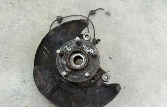 Subaru Legacy Front wheel hub spindle knuckle 