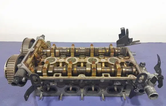 Opel Insignia A Engine head 55568363