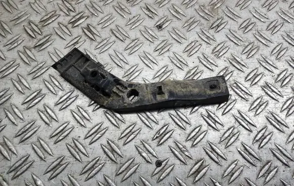 Hyundai i30 Front bumper mounting bracket 865142R000