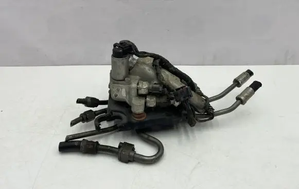 BMW 7 F01 F02 F03 F04 Air suspension compressor 6775258