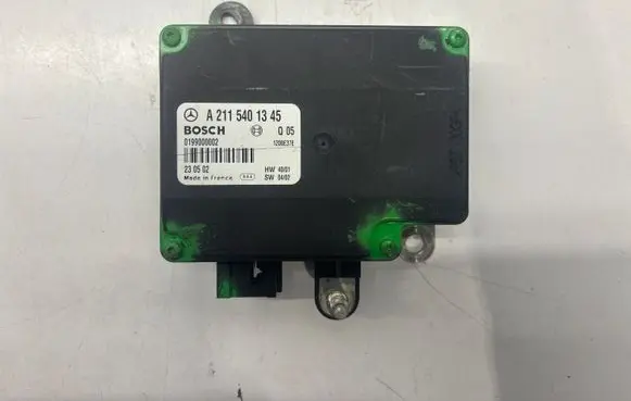Mercedes-Benz E W211 Battery control module 0199000002