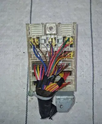 Hyundai Terracan Fuse module 91720-h1000