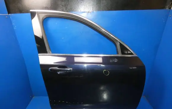 Volvo XC90 Front door 