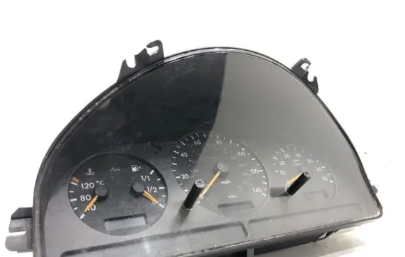 Mercedes-Benz ML W163 Speedometer (instrument cluster) A1635402811