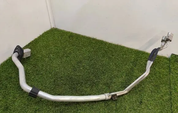 Audi S5 F5 Air conditioning (A/C) pipe/hose 8W6816738B 14082015 AC00300484020