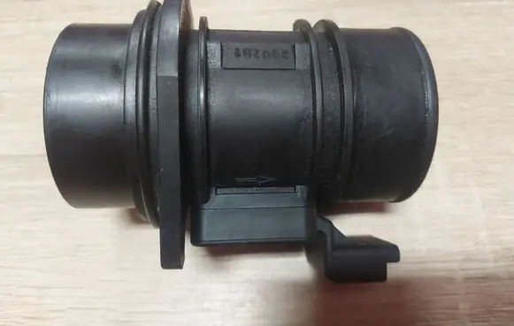 Renault Laguna II Mass air flow meter 770314057