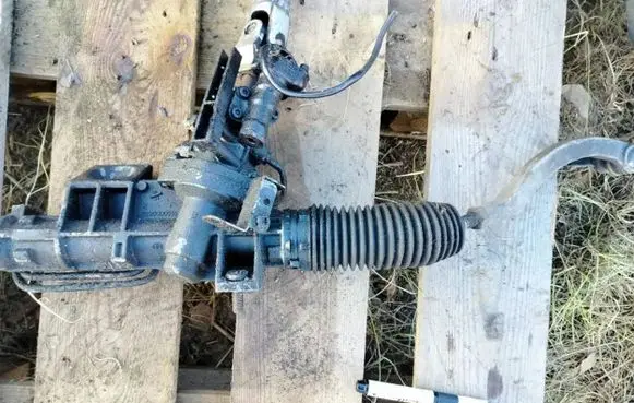 Volvo S80 Steering rack 6820000015