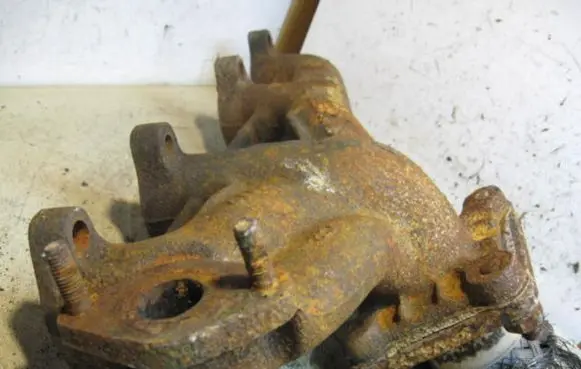 Exhaust manifold