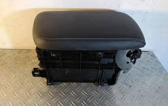 Lexus NX Armrest 5890178013 5891078033