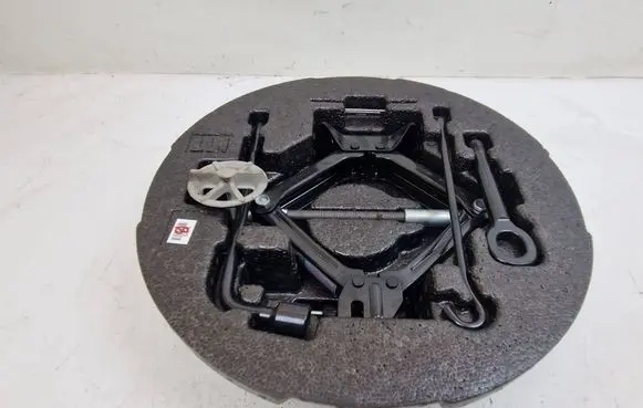 Hyundai i40 Tool set 091493Z650