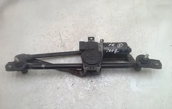 Front wiper linkage