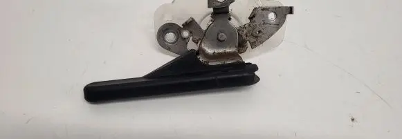 Nissan Almera Tino Fuel cap release pull handle 