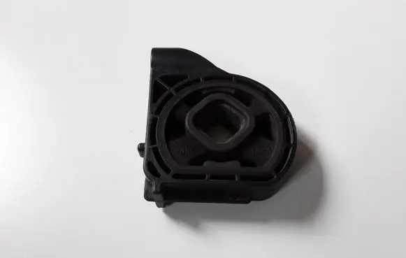 Peugeot 508 II Radiator mount bracket